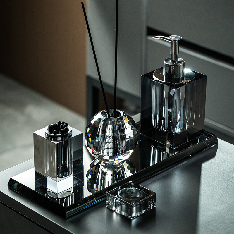 ˮ��ϴ�����b��ǳ���(y��u)��Ƶ��l(w��i)���g��Ʒ�ռ{�߶��p�ݘӰ巿�޺�Ͳ�׼�