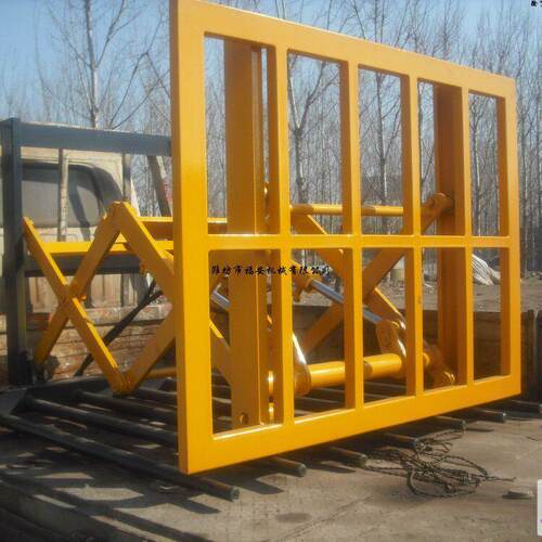 厂家直销定制叉车属具化厂用推出（吐）器吊臂串杆倾翻货叉架门