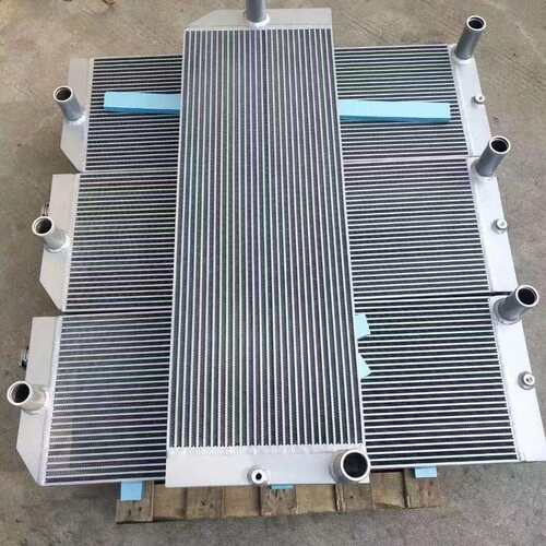 EC200 210 220 300 360 380 480挖掘机水箱散热器 油散 中冷配件