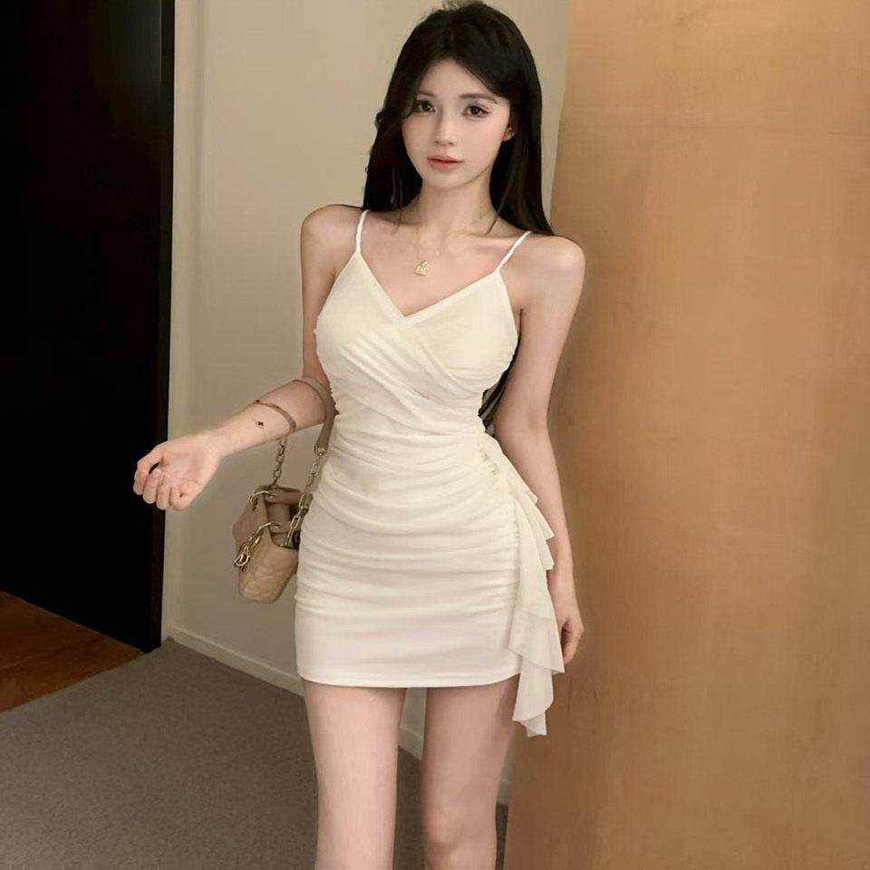 夜店辣妹性感深低胸设计感网纱荷叶边紧身显瘦吊带打底连衣裙潮