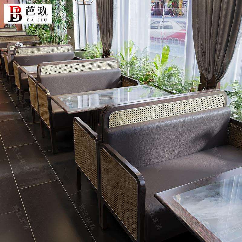 简约烤鱼店餐厅实木卡座沙发高端饭店火锅店编藤桌椅组合餐饮家具