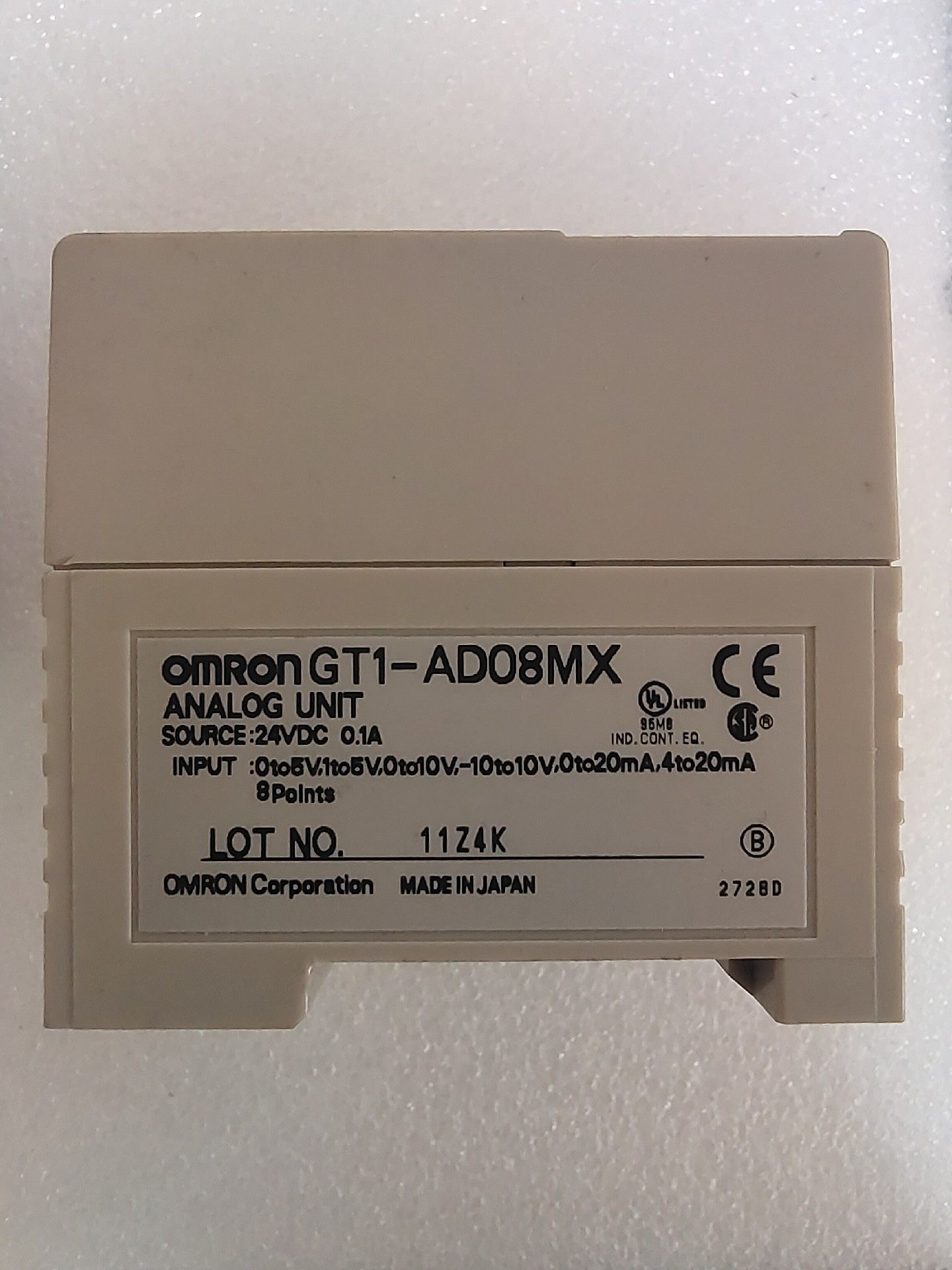 OMRON 欧姆龙  GT1-AD08MX  现货4个  包