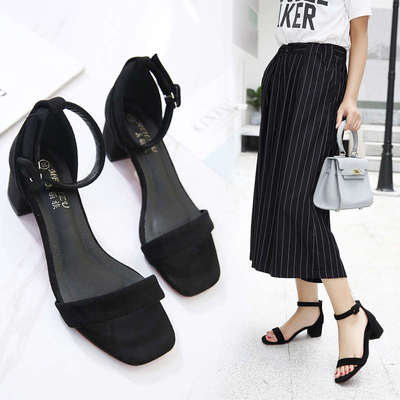 夏季小码31 32 33新款百搭黑色3CM凉鞋粗跟中跟方头大码女鞋41-43