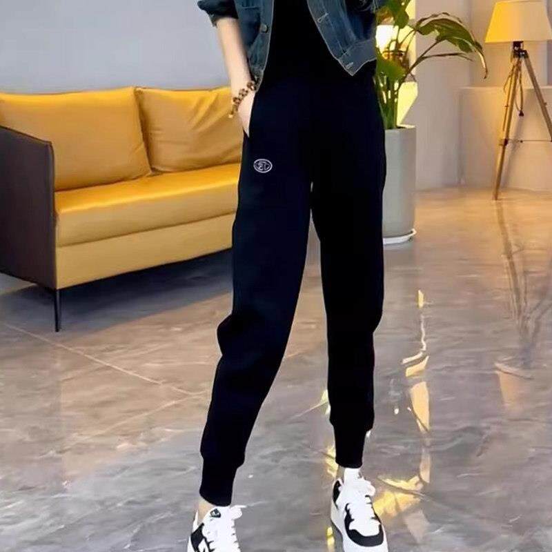 梨形身材穿搭运动休闲裤女春秋高腰显瘦百搭束脚裤子加绒加厚卫裤