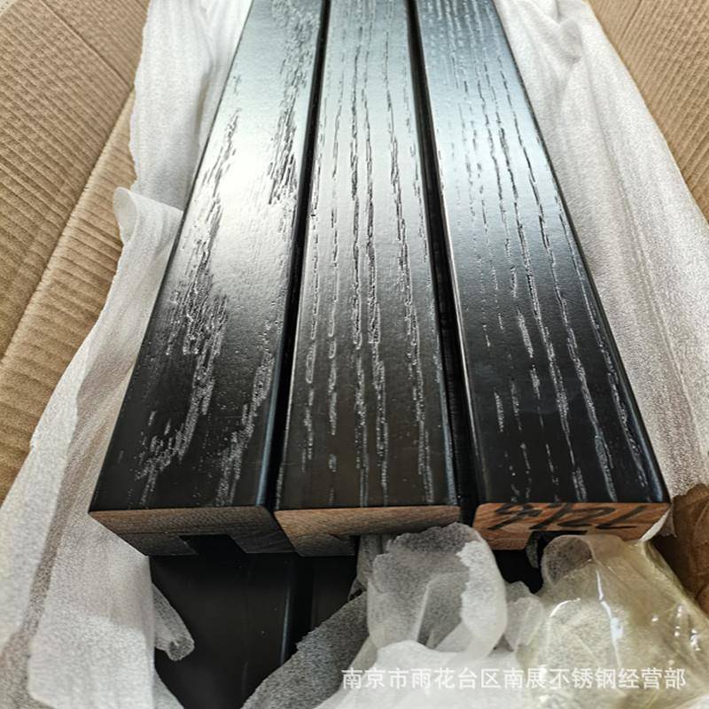 红橡木实木烤漆卡槽毛坯玻璃扶手楼梯阳台中庭护栏免漆显纹扶手