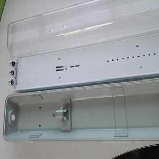 日光 灯led18w三 t8灯防防pc三灯管三三3x18wled防三排