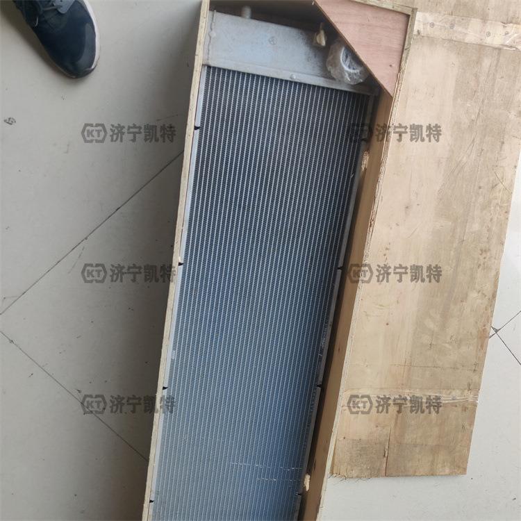 小松挖掘机PC200/210-8M0配件 水散热器20Y-03-46110发动机水箱