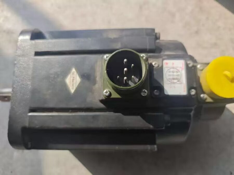 4月16日北京【京械5312】单位淘汰报废处置电机一台网络拍卖公告