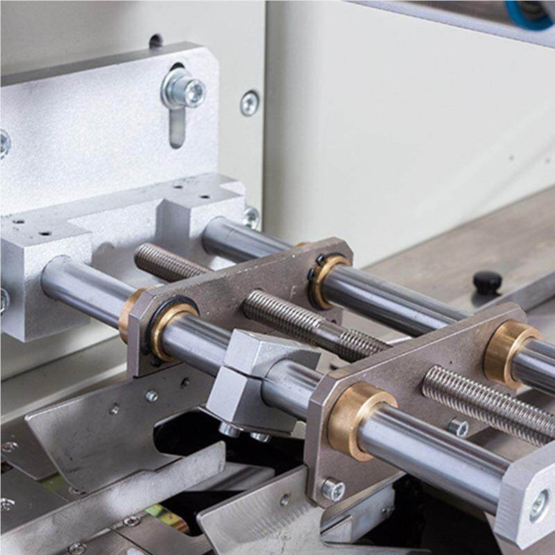 纸尿家裤自动包装机厂C不B-装600ZS一次性单片尿湿保鲜袋纸巾DCQ