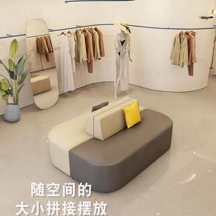 服装店店铺口腔诊所候诊等待等候休息区接待直排沙发双面背靠背