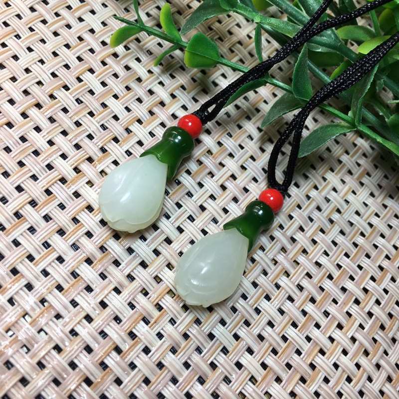 批发  和田白玉挂件挂饰 和田玉兰花吊坠 男女款