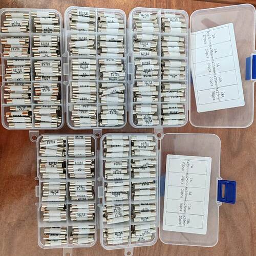 6X25BS1362陶瓷家用插头保险丝1A3A5A10A13A