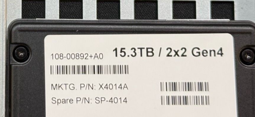X4014A 108-00892 NETAPP 15.36T