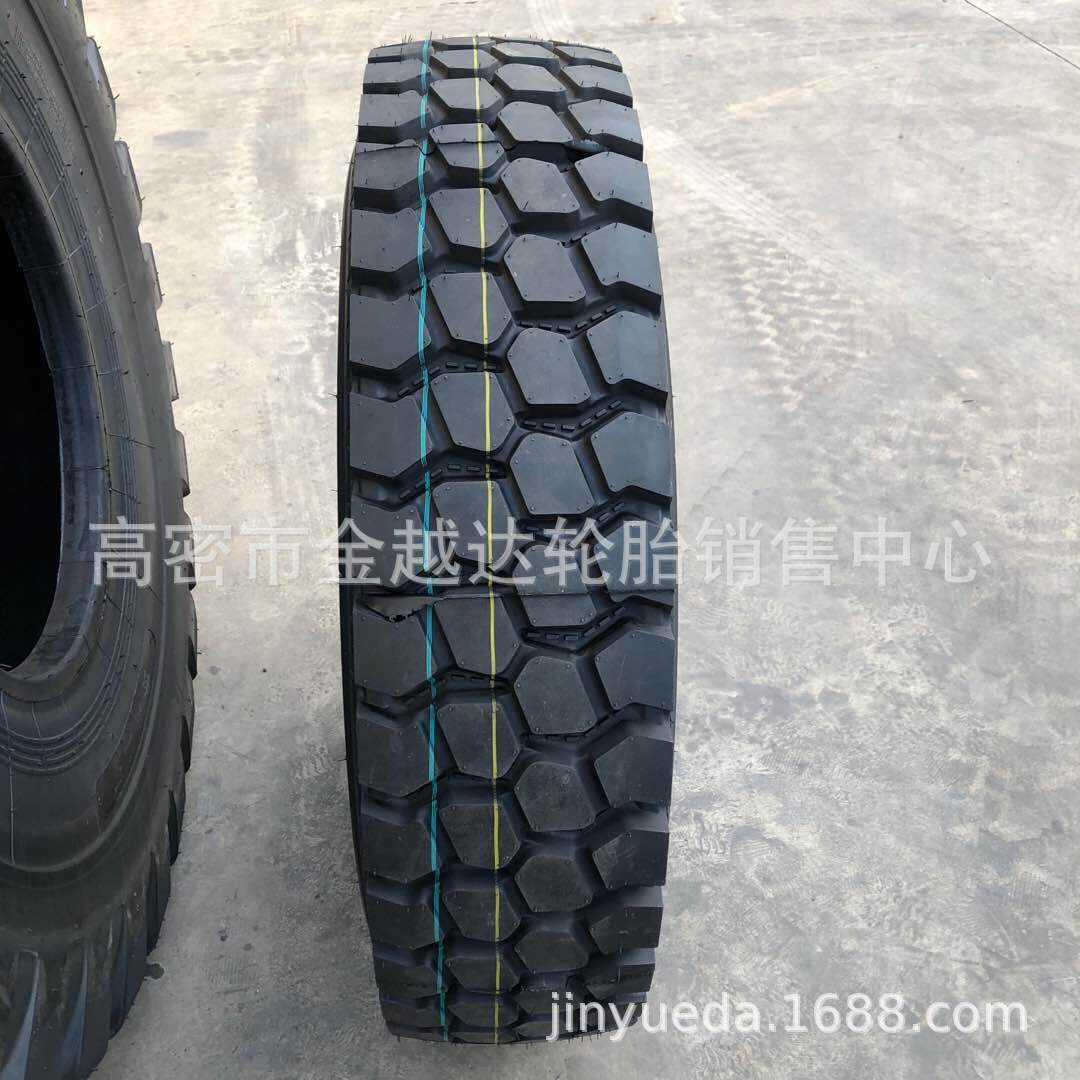 全钢卡车轮胎825/900/1000/11.00/1200R20 11/12/13R22.5真空轮胎