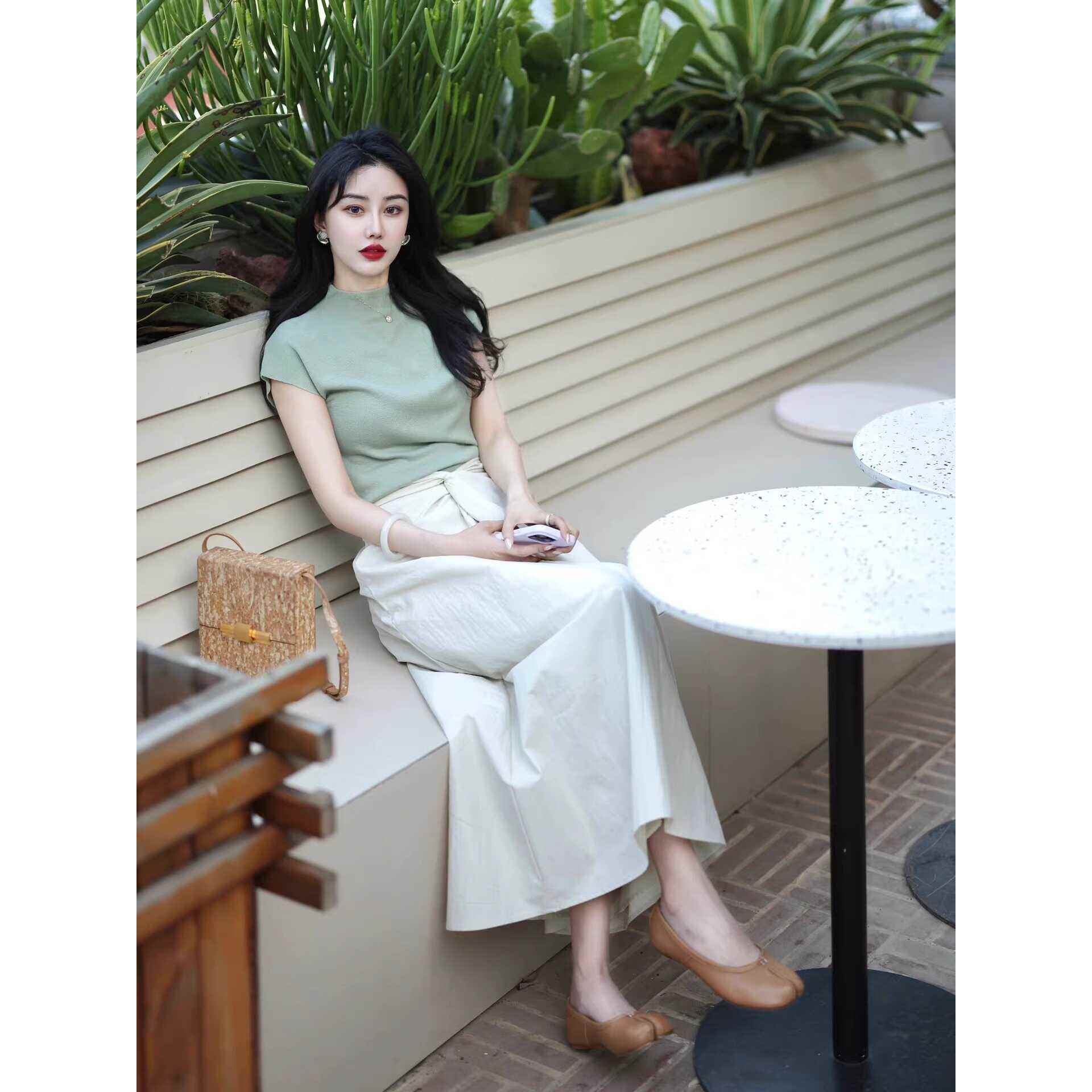 FAshi港风高级感茶系休闲 裙子套装女夏温柔气质短袖T恤半身裙穿