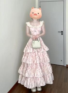 1/4吋套筒扳手袖粉色碎花吊带洋装女夏日绝美温柔风公主蛋糕裙初