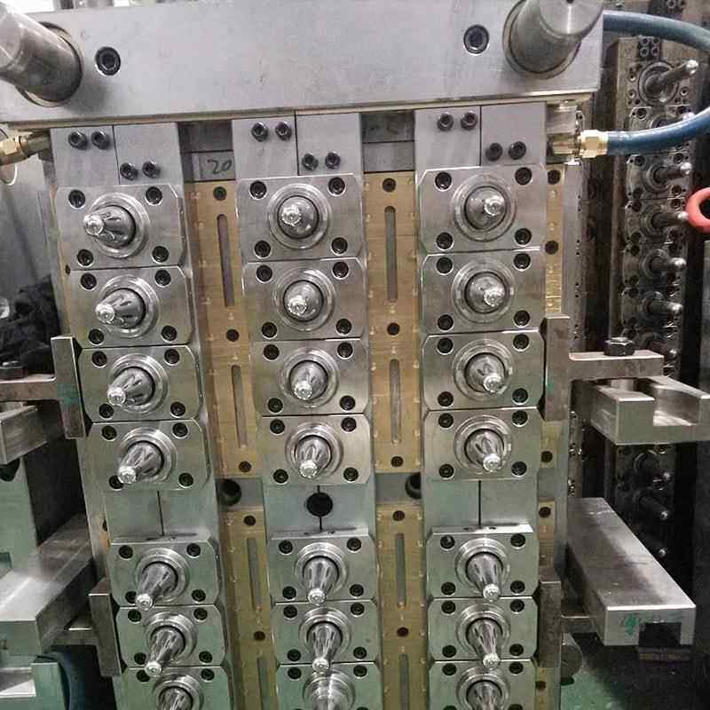 厂家8定制气阀式瓶胚模具4/32/2腔气阀式瓶4胚模具HBL切割瓶盖模