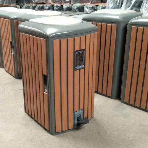 户外脚踏垃圾桶环卫大容量脚踩液压式钢木物业垃圾箱定制