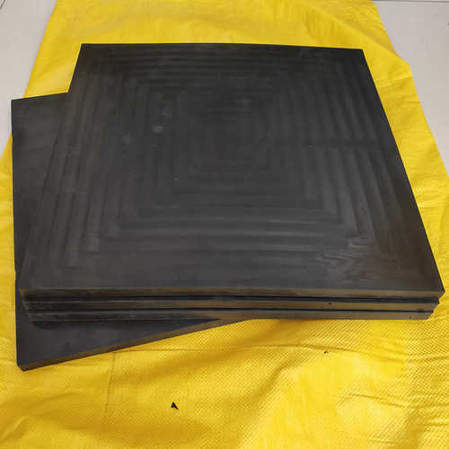 厂家批发桥梁隔震缓冲垫块黑色高弹减震块电机减震垫工业橡胶板