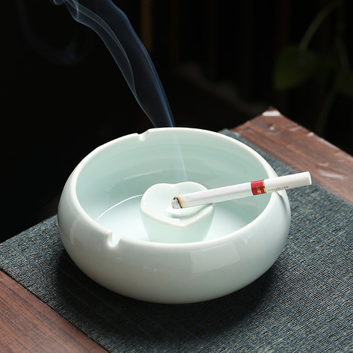 时尚烟灰缸个性创意现代简约防灰飞易洗客厅办公灭烟陶瓷节日礼品