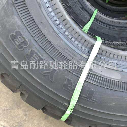 东风EQ2102J/N车型全钢轮胎12.5R20 越野花纹轮胎
