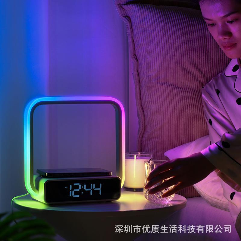高台清时钟小夜灯卧室头睡眠灯插电款小充灯床无线三773合一氛围