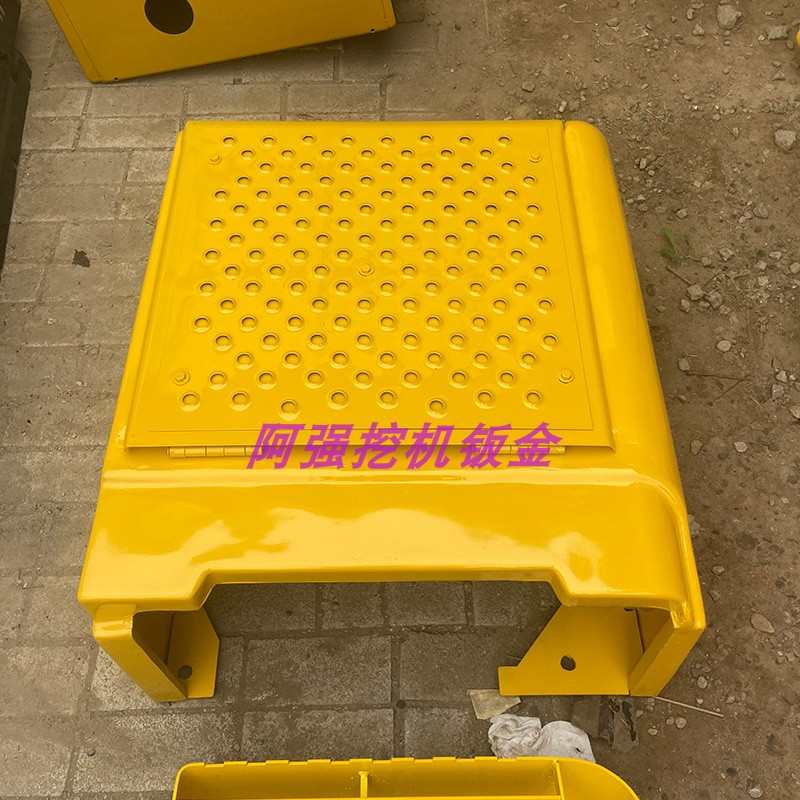 沃尔沃140 210 240 250 360 460 480B玻璃钢工具箱 靠背 铁电瓶箱