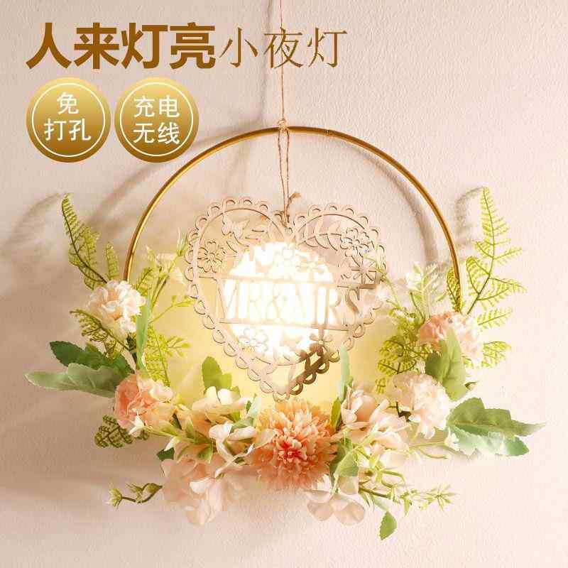 新壁灯不插电挂墙装饰品感应323灯免打充孔卧款室厕所灯具大电全