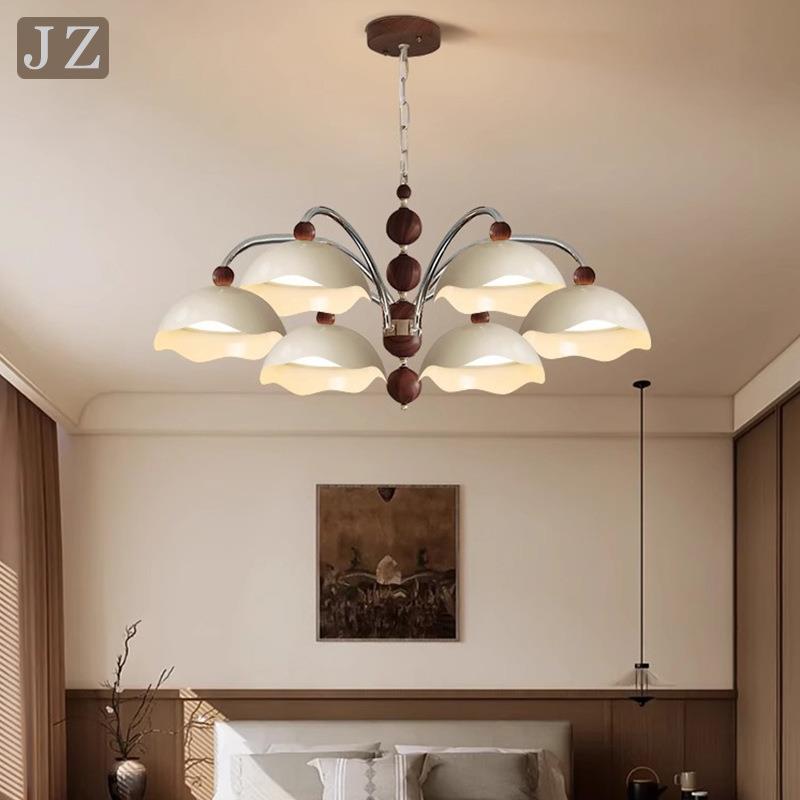 奶油中84古风蛋吊灯客厅灯主225壳年新款护眼法式风餐桌餐0厅卧室