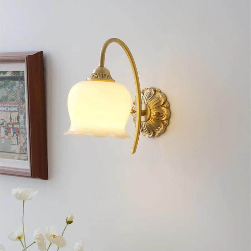 法式全铜餐厅卧室床头壁灯奶油风过道玄关灯铃兰花全光谱LED壁灯