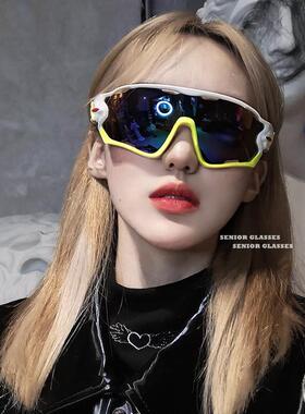 元宇宙镭射机能太阳眼镜未来科技感连身大框滑雪运动骑行护目太阳
