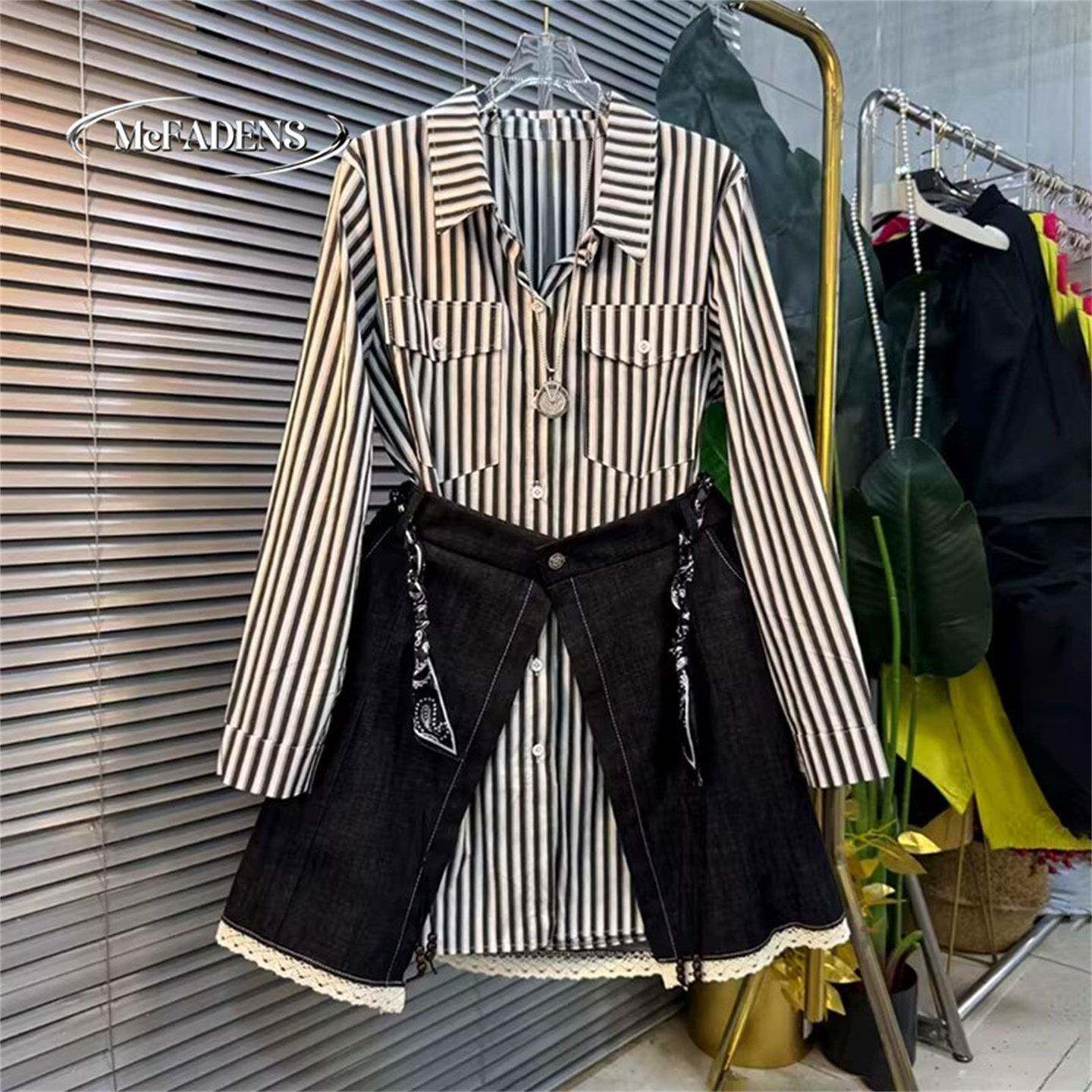 香港胖妹妹大码女装春款时尚韩版条纹翻领长袖衬衫拼接牛仔腰封裙