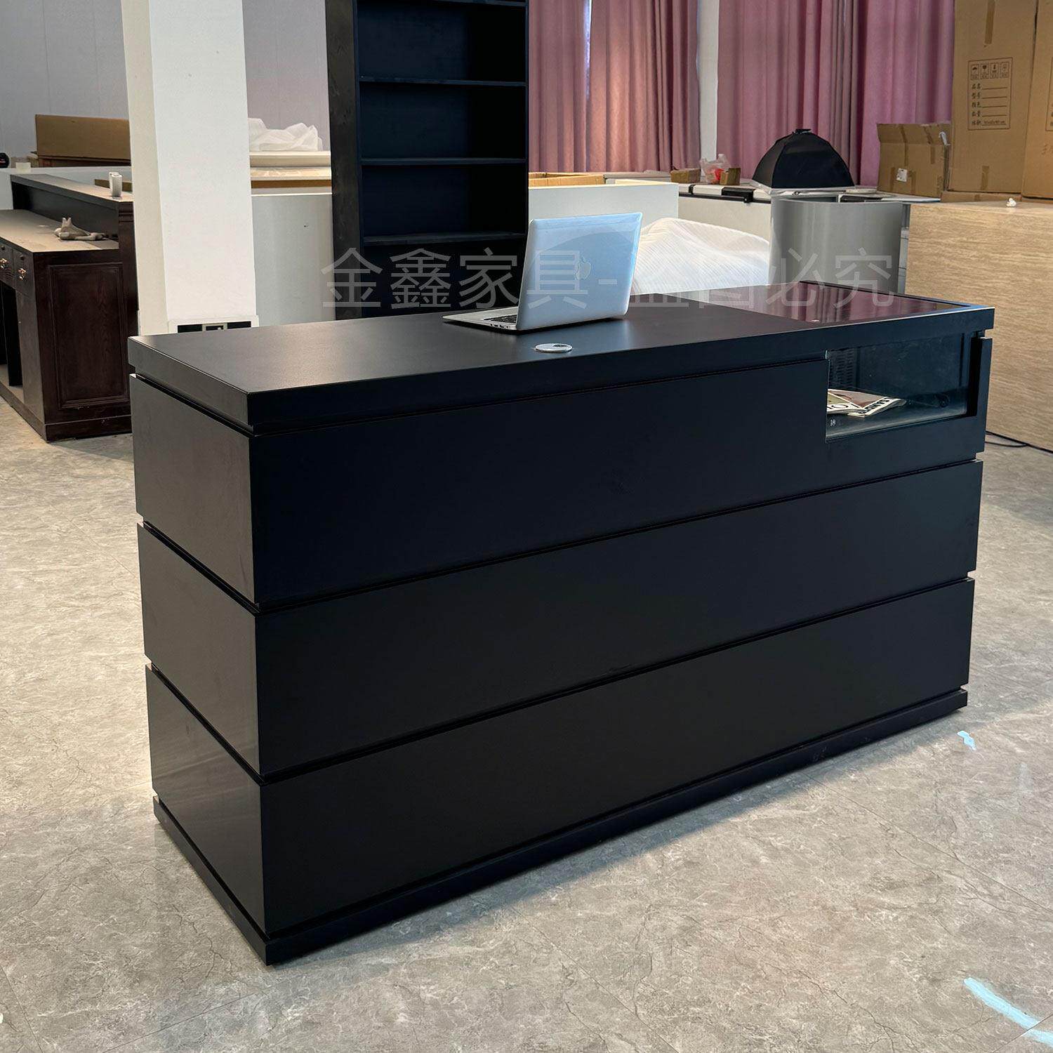 黑色服装店吧台收银柜台店铺小型女装店烤漆吧台桌美容院前台接待