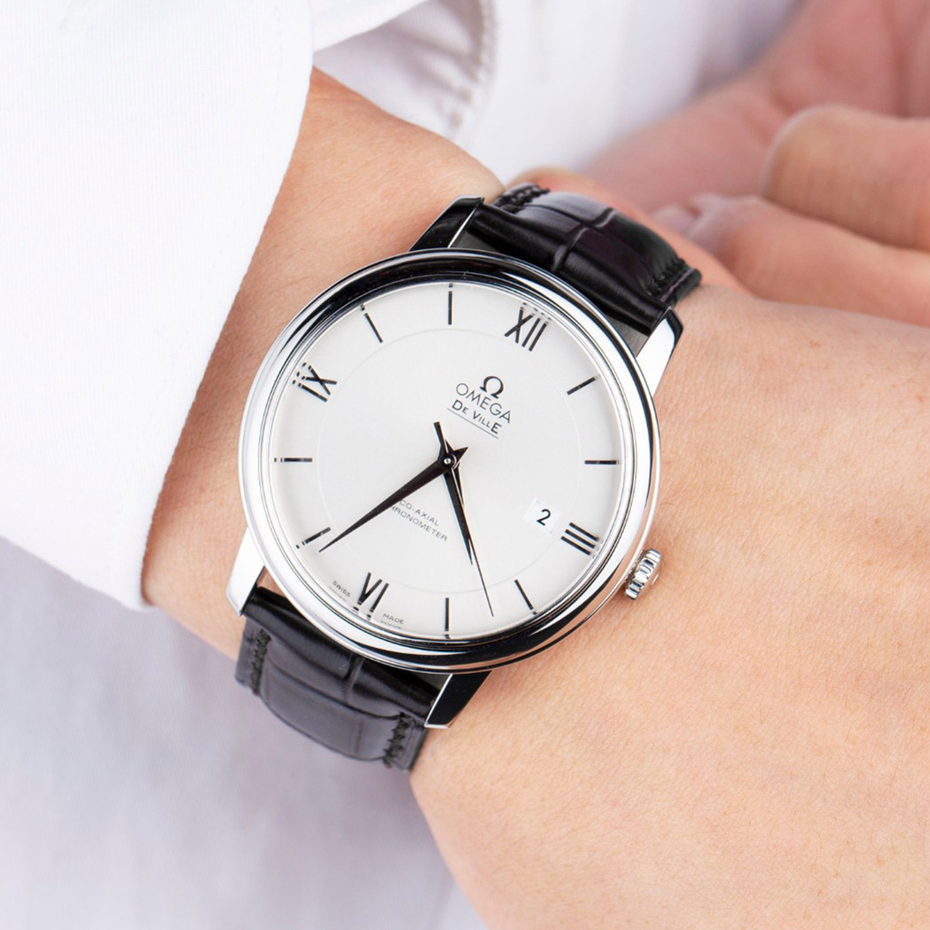 9.8新欧米茄碟飞系列自动机械手表男士正品424.13.40.20.02.001