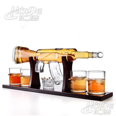 枪型盛酒器冲锋枪醒酒器AK47威士忌酒瓶酒具套装礼盒创意醒酒器