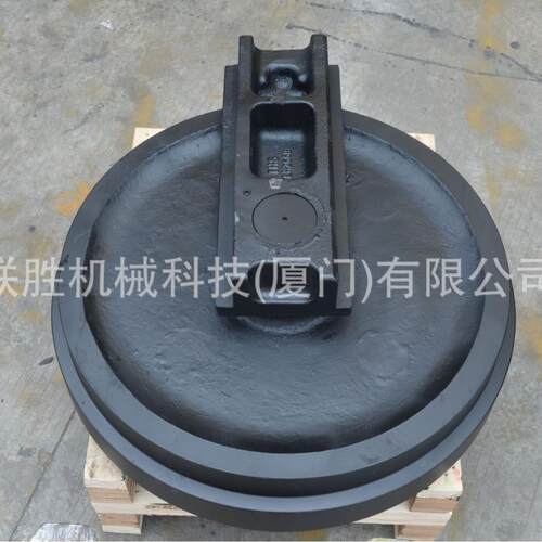 推土机R9100引导轮总成四轮一带底盘件履带轮配件