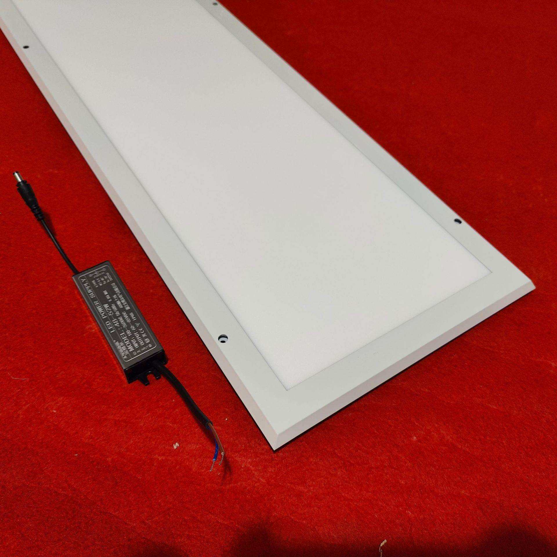 LED吸顶式防水防爆平板灯1200*300粉尘区域轻薄安装方便快速