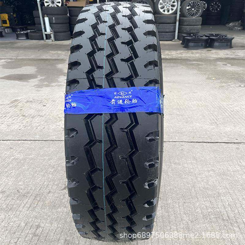 前进轮胎1100R20 全钢丝卡货车轮胎
