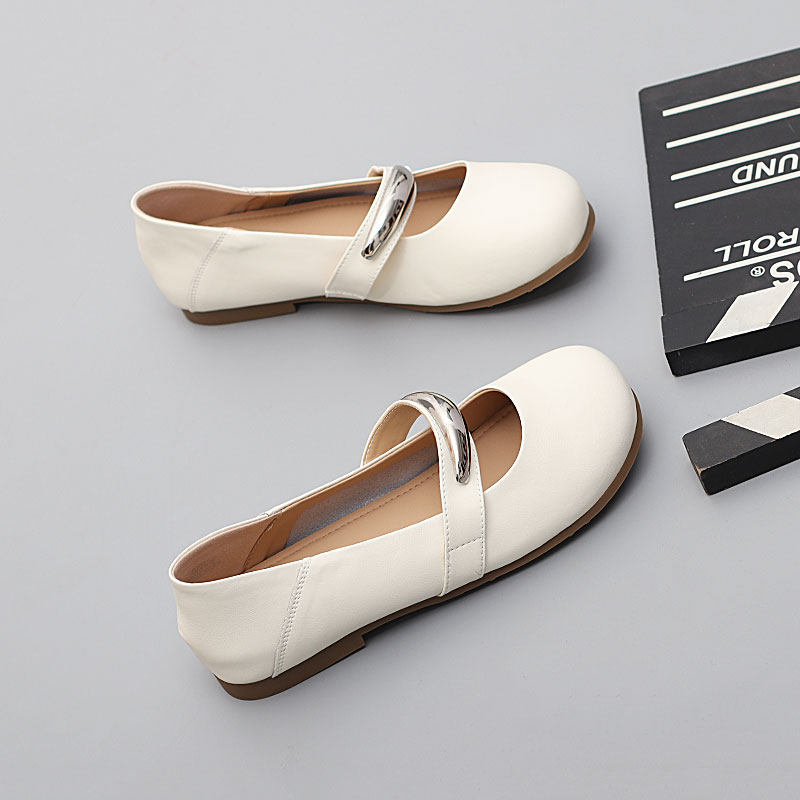 加大码女鞋41一43爆款单鞋2025夏季新款脚宽胖肥平底浅口小皮鞋女