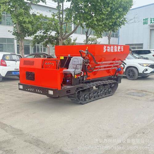 大棚果园小型履带撒粪车有机肥撒粪车自走式履带撒粪车