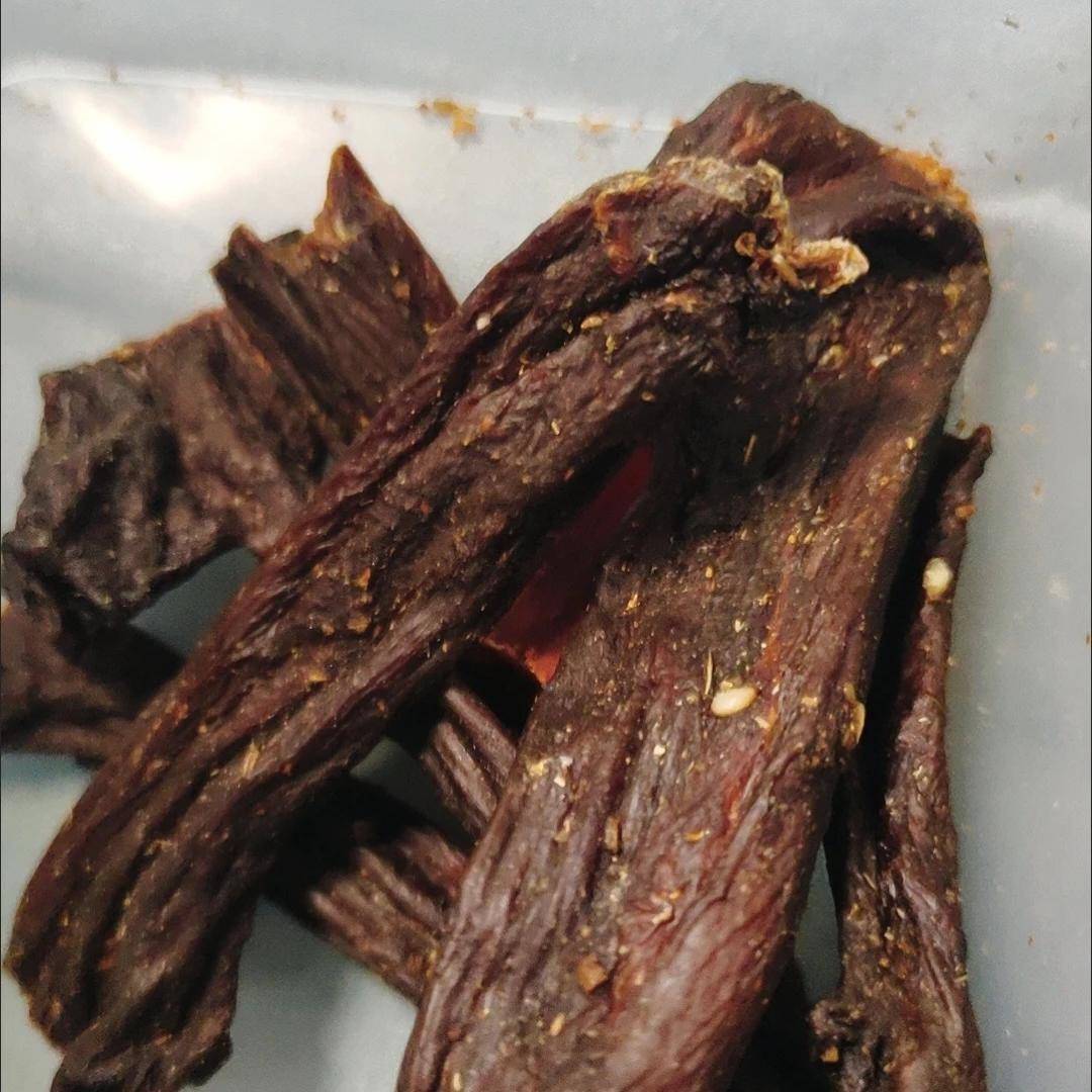 现货四川阿坝风味超干风干肉干内蒙古风味手撕鸭肉干袋装健身零食