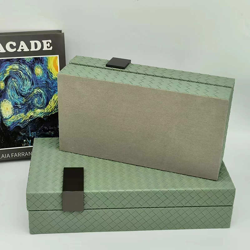 现代简约皮革首饰盒珠宝收纳盒家居软装卧室桌面床头柜木质摆件