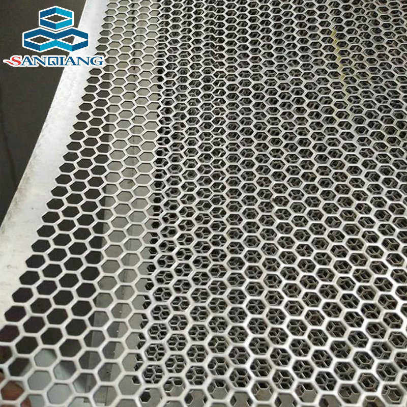 不锈钢六角冲孔网 304六边形穿孔筛网幕墙装饰蜂窝状金属洞洞板,商业/办公家具,瓷砖展架/地板展架,淘宝优惠券,粉丝福利购,淘宝优惠卷