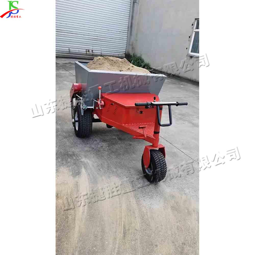 电动足球草坪冲砂机 运动草坪充砂设备 小型座驾式充砂梳草机