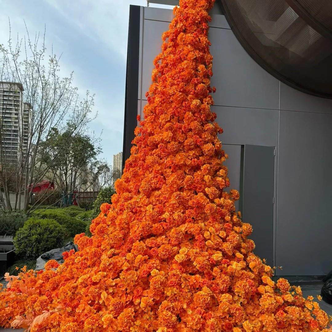 橘色玫瑰花瀑布花网红古镇商场引流打卡点仿真花背景墙拍照道具
