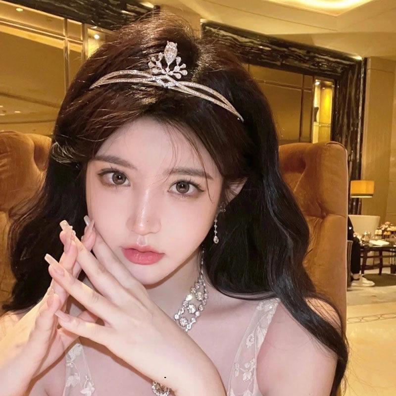 新娘婚纱饰品网红头饰皇冠女十八岁超仙生日礼物18成年礼公主王冠
