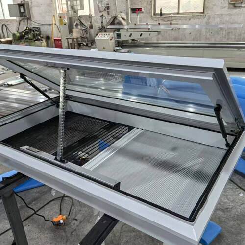 温室采光井天窗 平屋顶斜屋顶天窗,订制各种尺寸电动手动天窗