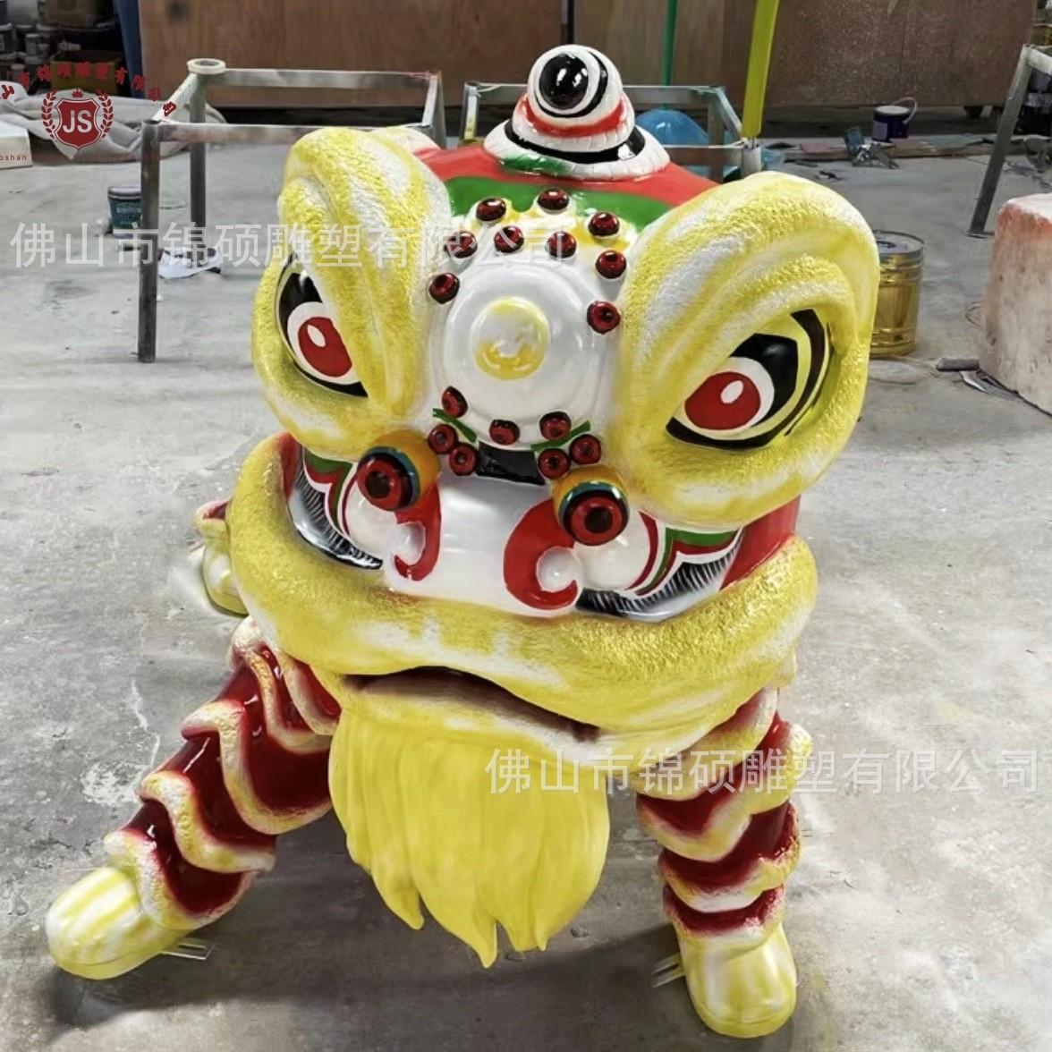 厂家直供卡通舞狮玻璃钢雕塑 户外主题公园景区 中国风狮子摆件