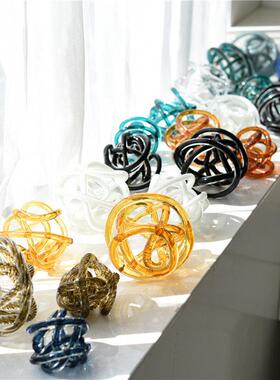 艺术简约现代创意彩色玻璃麻团摆件高端样板间桌面台面壁柜装饰品