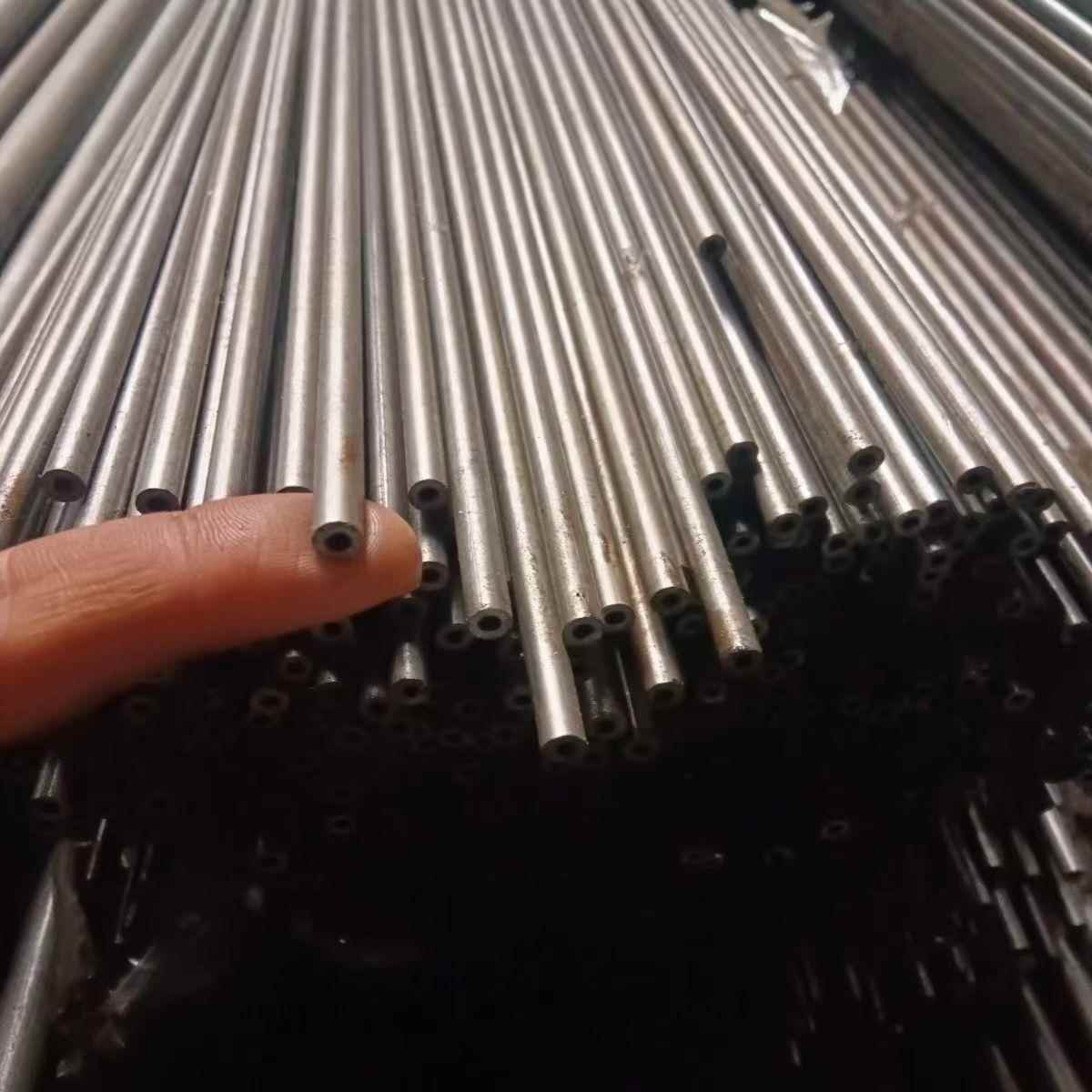 精密无缝钢管外4 5 6 7 8 9 10 11 12 13 14 15 16毛细空心圆铁管